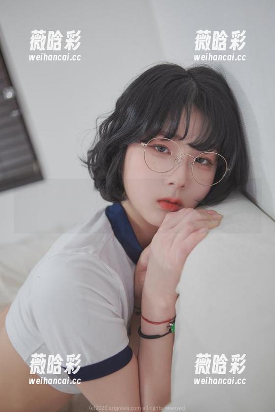 定阅作品集：Jang Joo(장주)的图包，值得你停留一会儿，对吧？